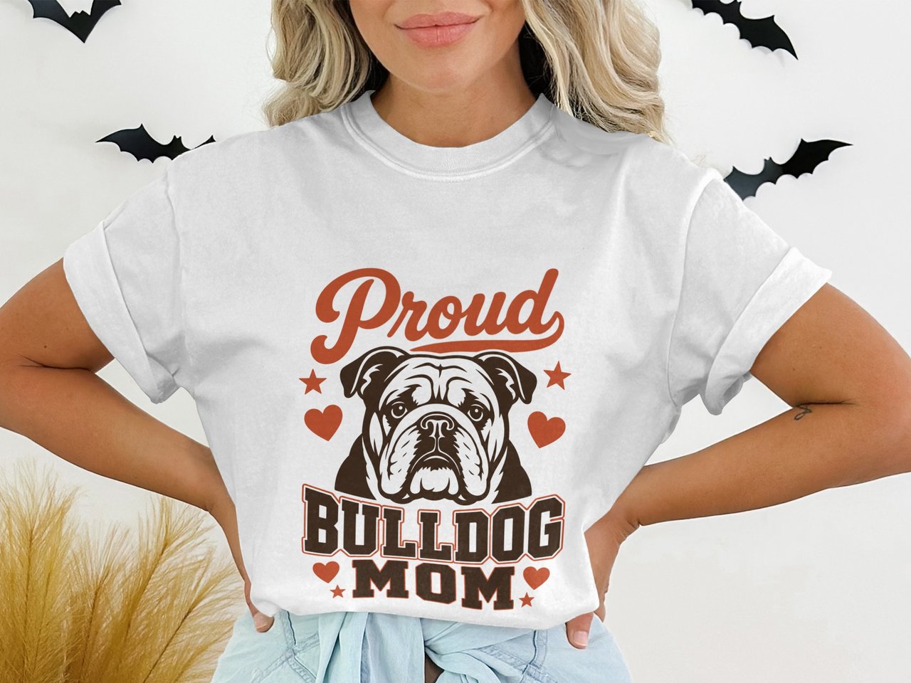 Proud Bulldog Mom Tee