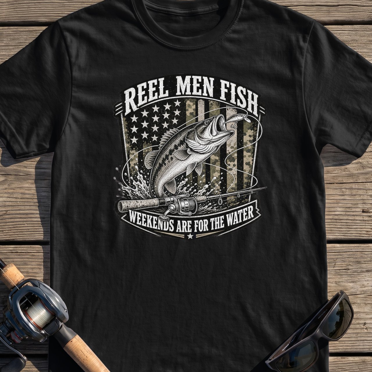 Reel Men Fish Bass Fishing T-Shirt