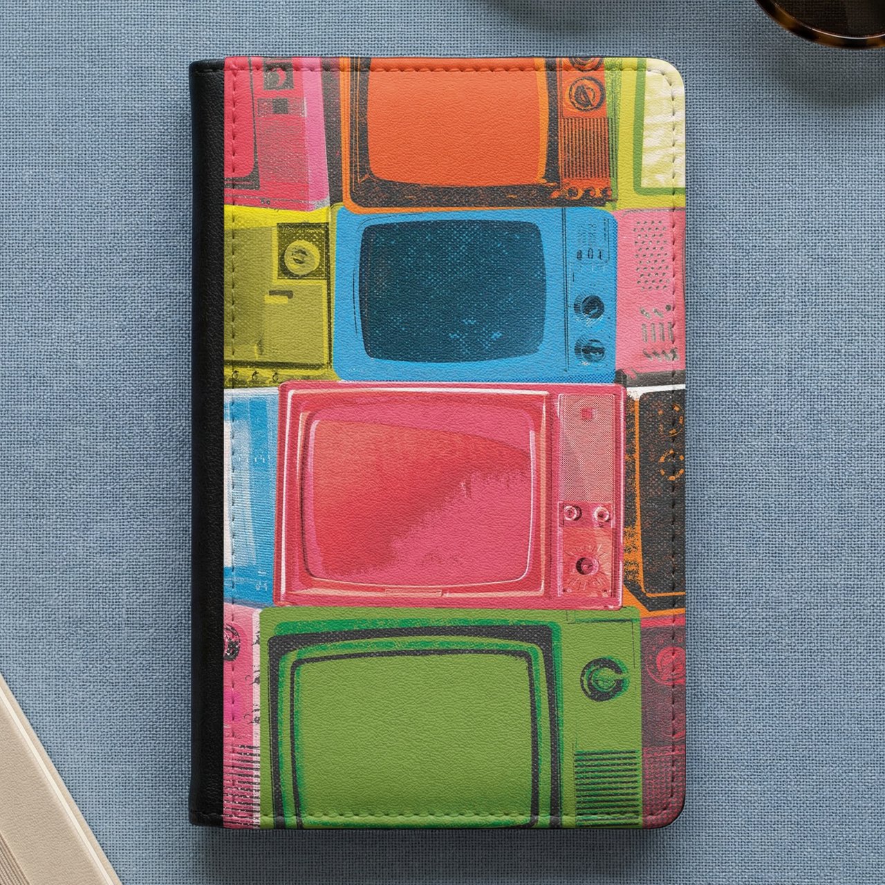 Retro Pop Art TV Passport Cover