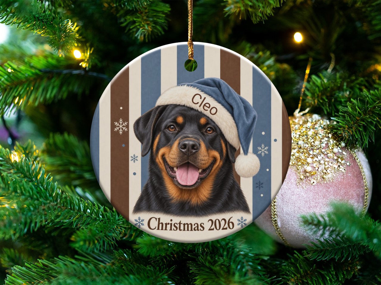 Rottweiler Christmas Ornament 2026, Cute Dog Lover Holiday Keepsake, Blue Santa Hat Pet Tree Decor, Rottie Mom Gift, Dog Memorial Decor