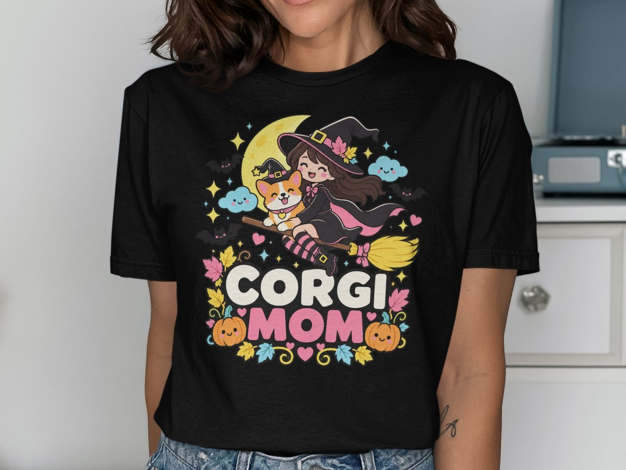 Halloween Corgi Mom Tee