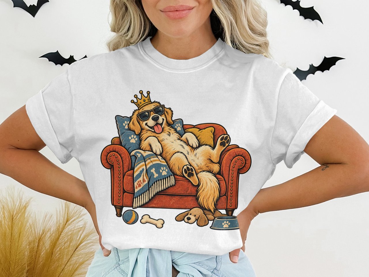 Royal Golden Retriever Tee