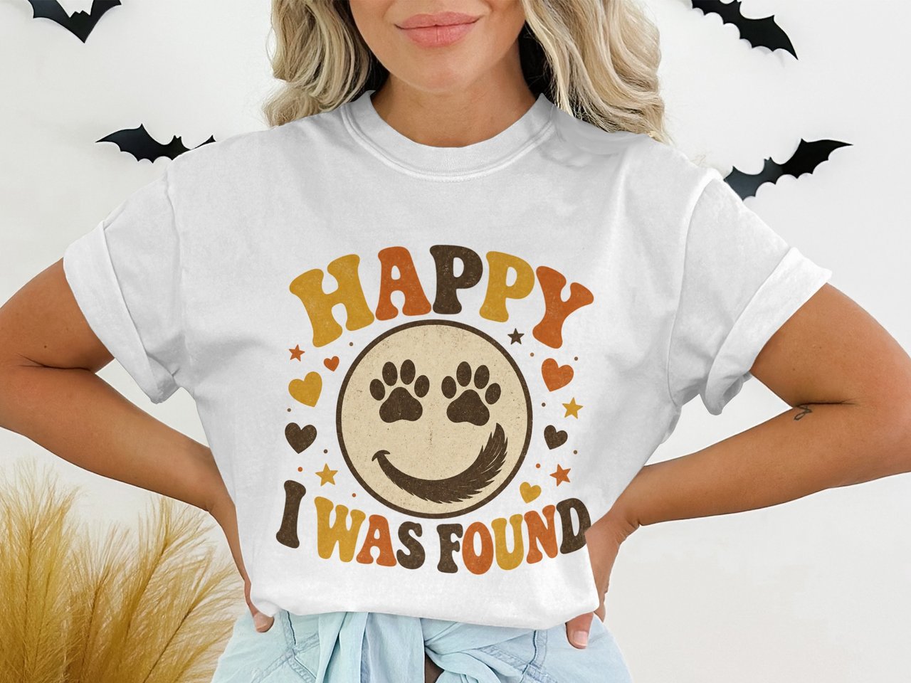 Happy I Was Found Retro T-Shirt, Vintage Pet Lover Tee with Paw Print Smiley Face, Rescue Dog Adoption Shirt Gift