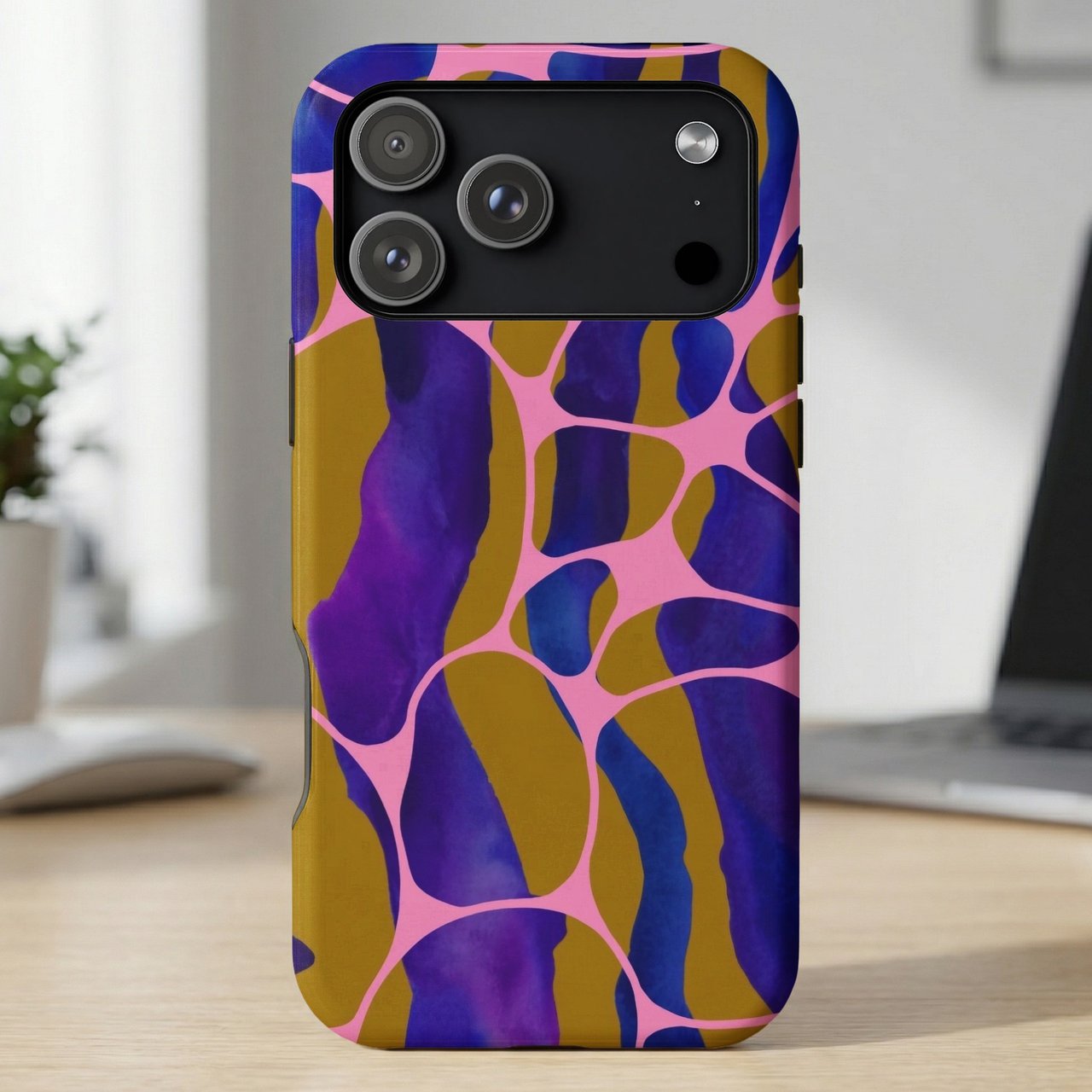 Abstract Organic Pattern MagSafe® Phone Case