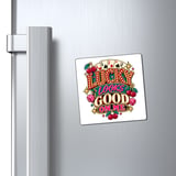 Lucky Looks Good On Me Retro Magnet thumbnail 4