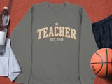 Male Teacher Shirt Est 2026 Vintage Varsity Sweatshirt, New Future Male Educator Hoodie, First Year Teacher Appreciation Gift for Him thumbnail 8