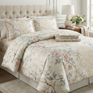Luxury Seamless Bedding Pattern