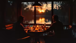1930s American Diner & Everglades Lodge