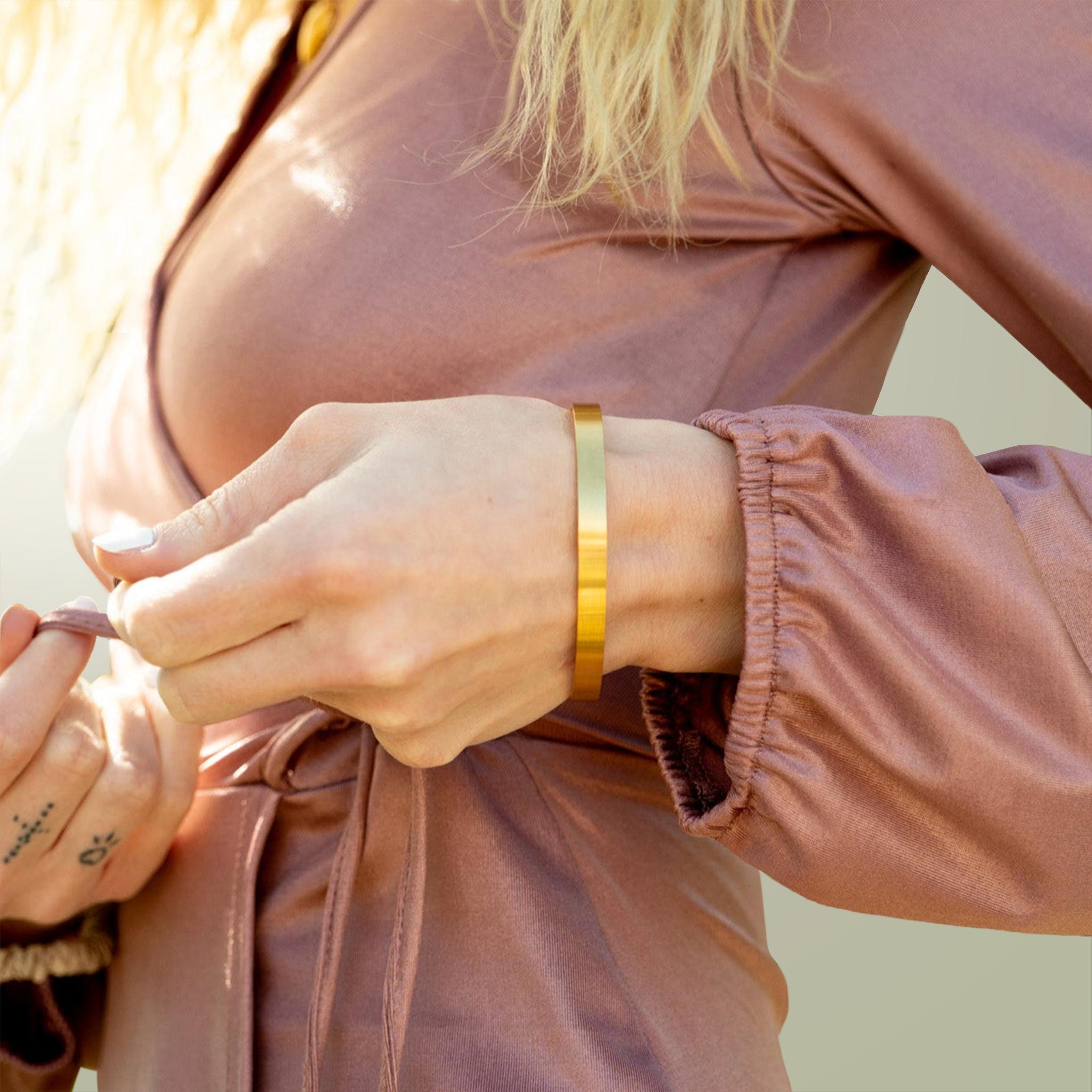 Product Catalog Preview Image Cuff Bracelet (Engraving)